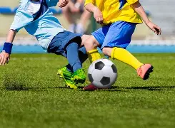 平博体育-足球比赛的赛程调整引发了球迷热议吗